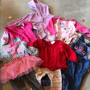 6-9m lot of 6 Outfits. Like new. Smoke free